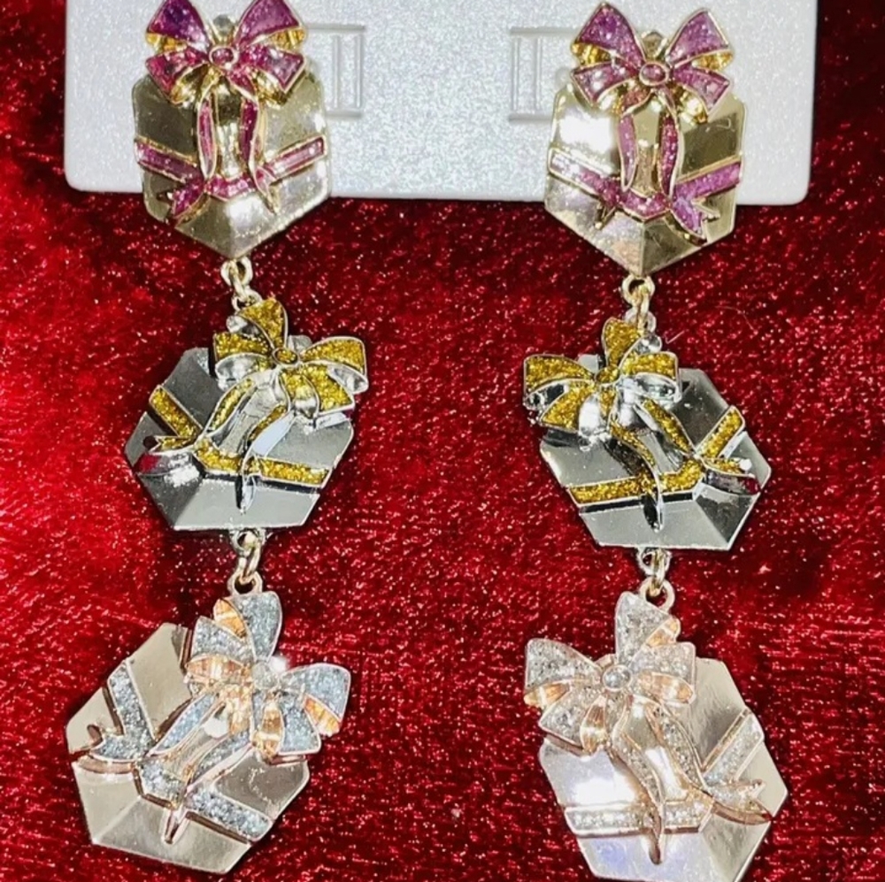 Gift Box Earrings